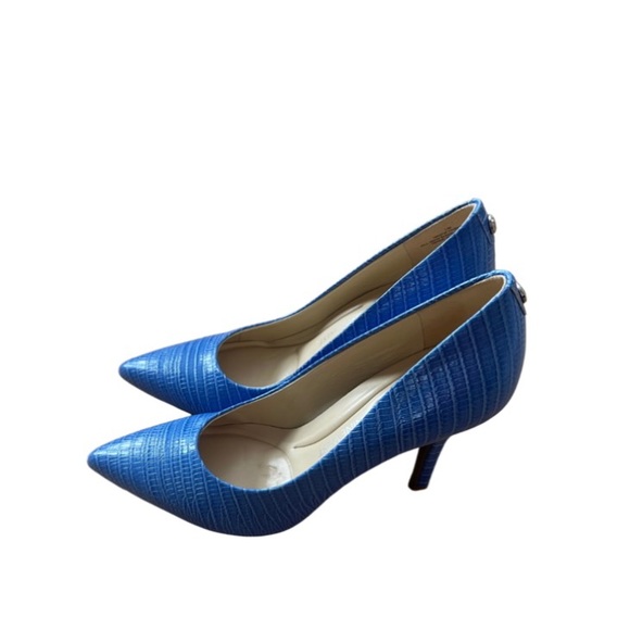Women’s Nine West blue heels - Picture 2 of 6